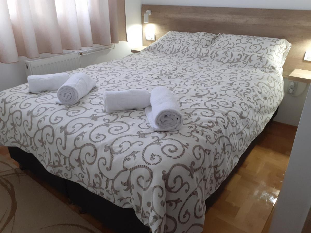 Апартаменти Apartman Vlada Пірот Екстер'єр фото